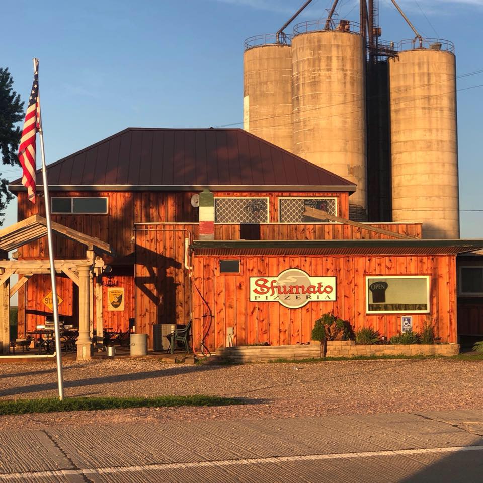Exterior view of Sfumato Pizzeria